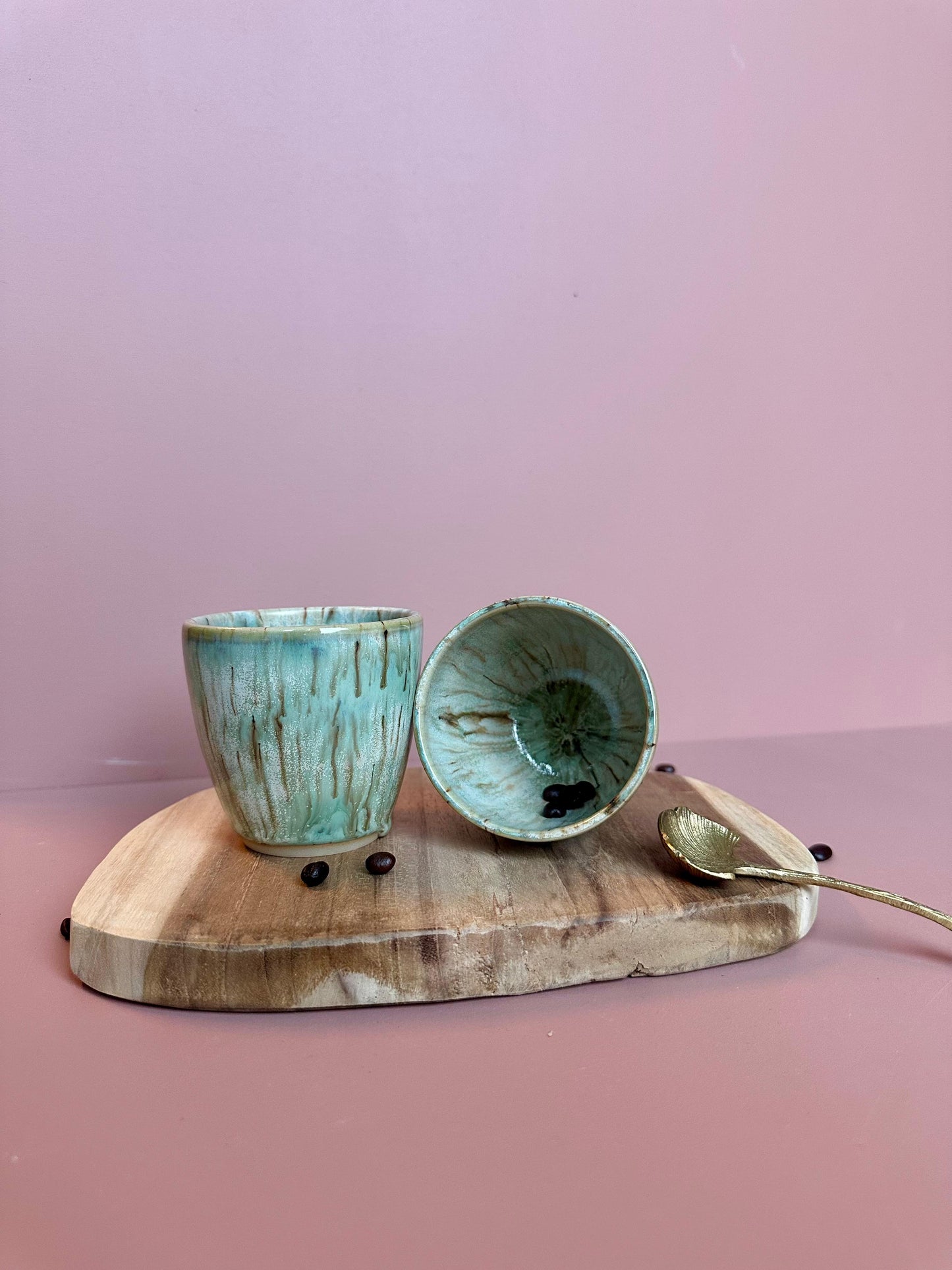 My cup of coffee - Green